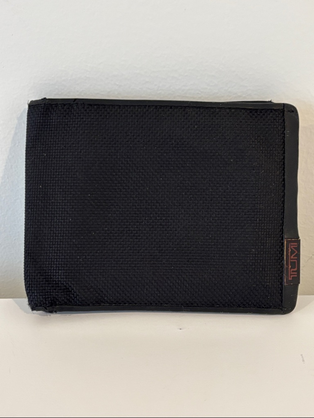 TUMI bifold wallet double billfold with coin pocket mesh & leather black